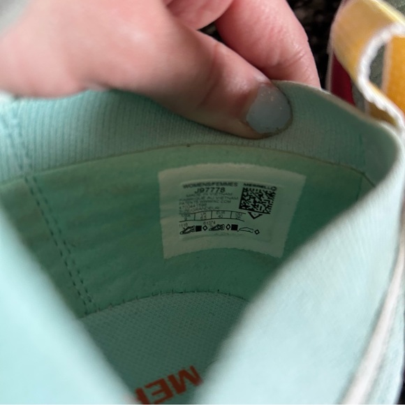 Merrell range AC+ shoe size 9 - Picture 9 of 13